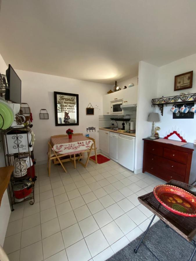Studio En Rez De Jardin -"Le Petit Nid" A Trouville Trouville-sur-Mer Exterior foto