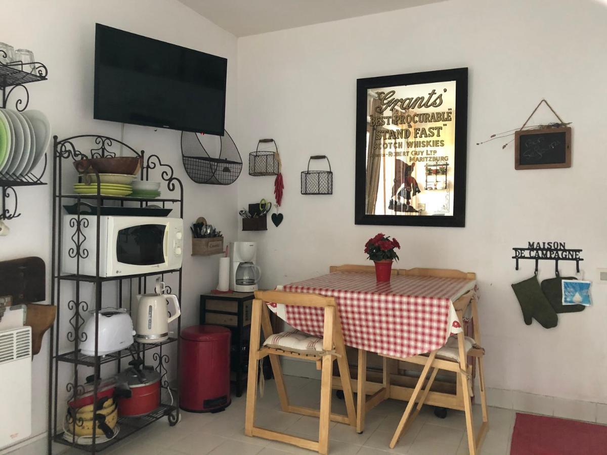 Studio En Rez De Jardin -"Le Petit Nid" A Trouville Trouville-sur-Mer Exterior foto