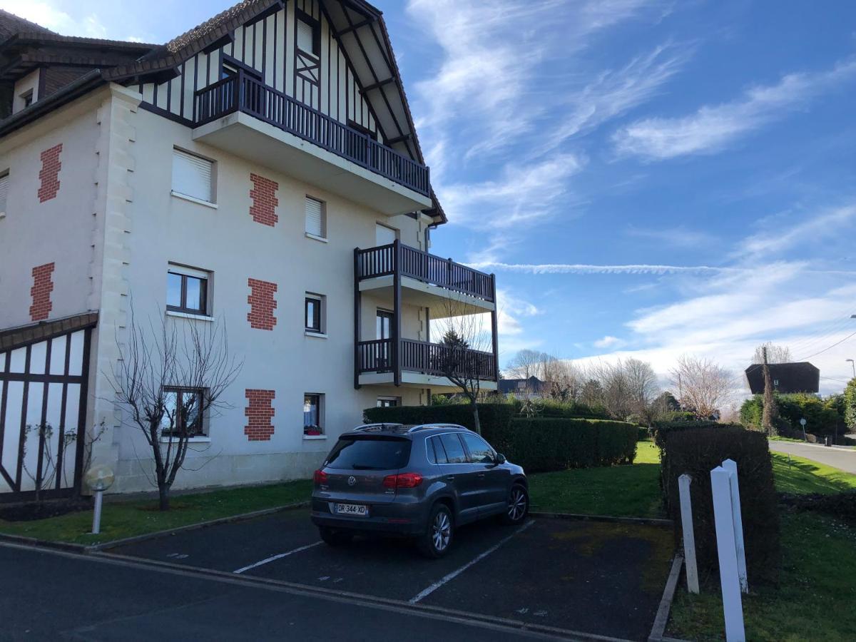 Studio En Rez De Jardin -"Le Petit Nid" A Trouville Trouville-sur-Mer Exterior foto